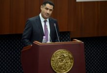 Photo of لعقاب يؤكد حرص رئيس الجمهورية على إصدار قوانين “واضحة ودقيقة” لتنظيم قطاع الإتصال